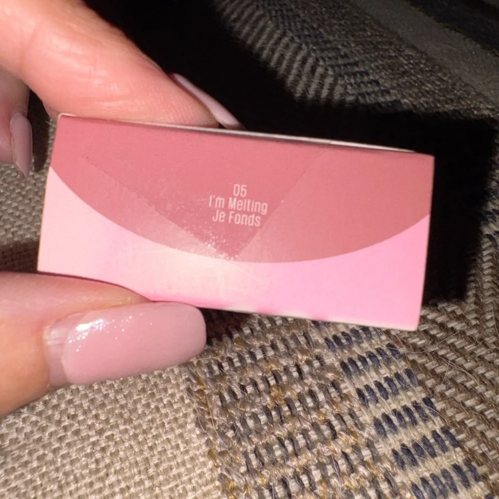 Kaja 🫠 I’m Melting Love Swipe Lightweight Cushiony Lip Mousse